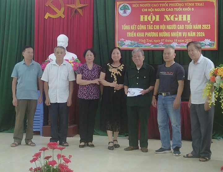 Cán bộ Hội NCT gương mẫu, tận tụy