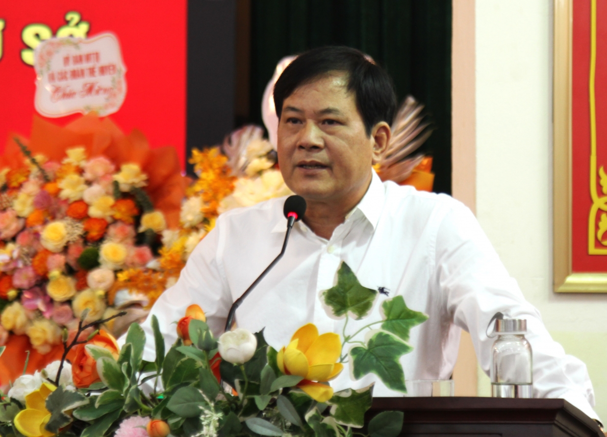 Đồng chí Lê Văn Thìn phát biểu