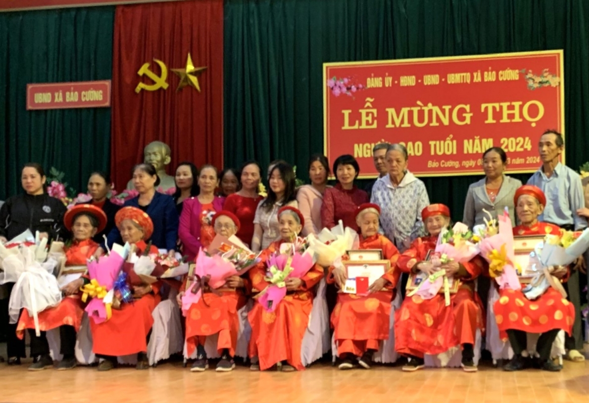 Mừng thọ NCT huyện Định Hóa, tỉnh Thái Nguyên