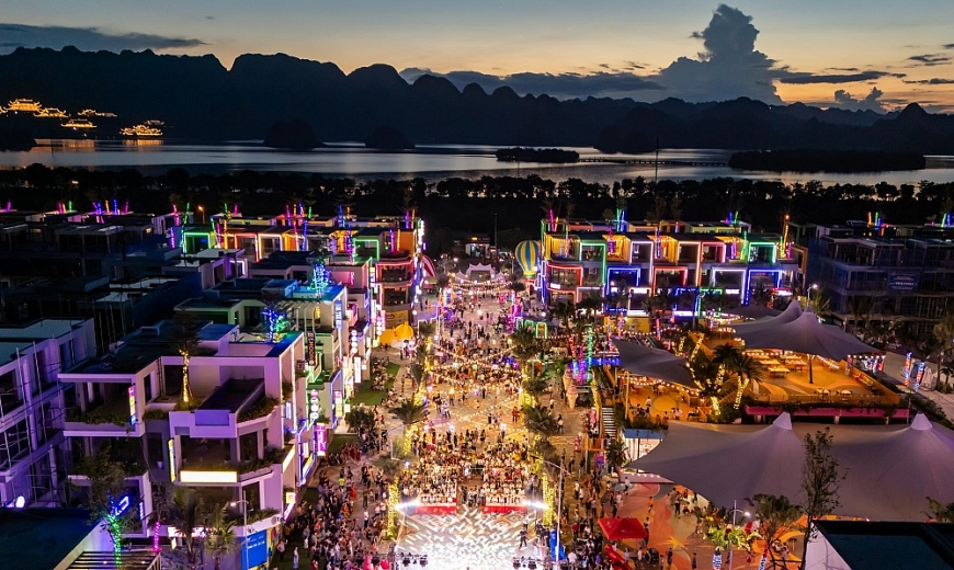 Thành phố đang dần đi vào hoạt động đón hàng vạn du khách