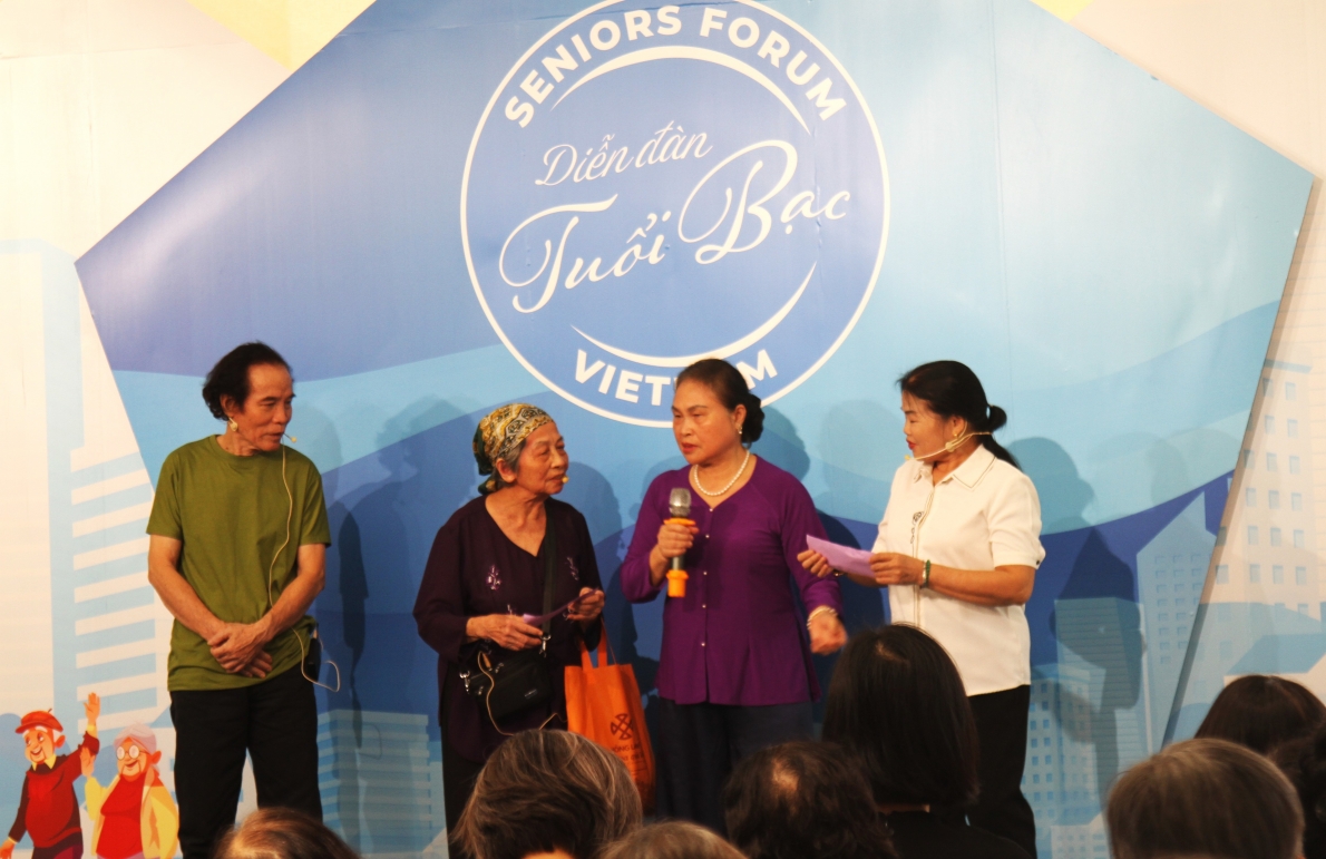 Dinh dưỡng hợp lí cho NCT mắc bệnh nền