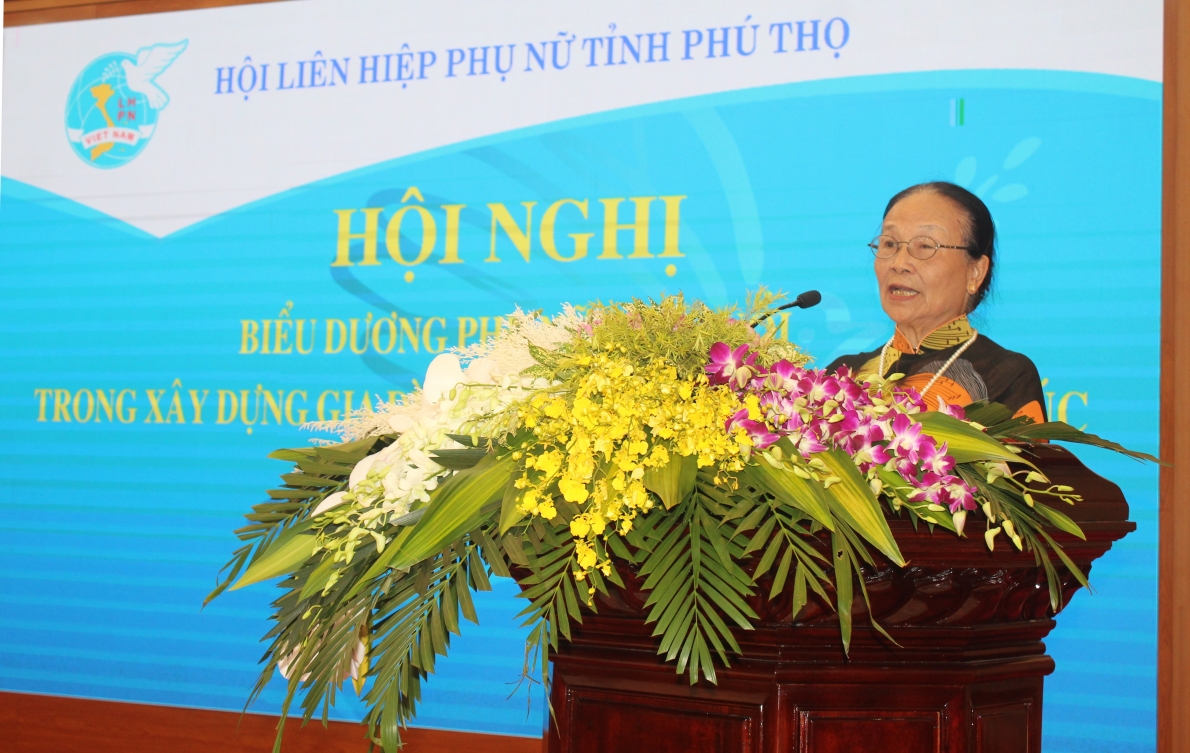 Phụ nữ cao tuổi tích cực xây dựng gia đình văn hóa ấm no, hạnh phúc