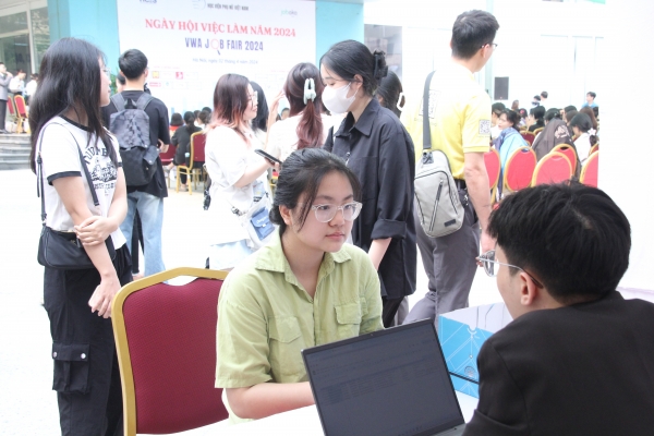 Hà Nội: Gần 125.000 lao động có việc làm trong 6 tháng đầu năm