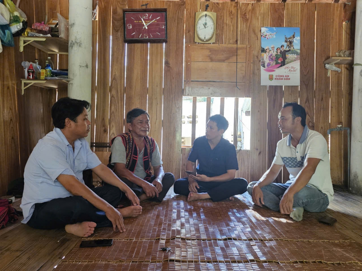 Gương sáng già làng Đinh Biên