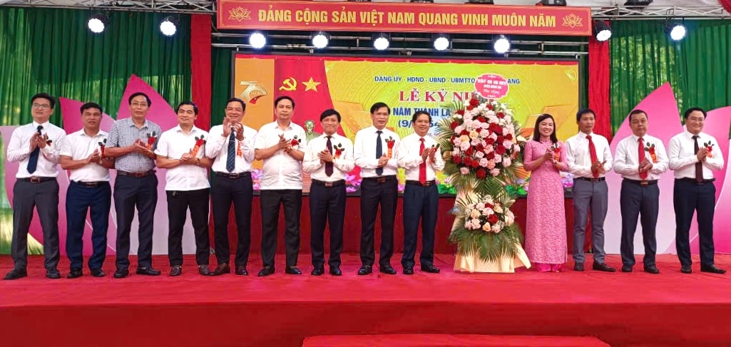 Tự hào với những thành tựu trong 70 năm xây dựng và phát triển