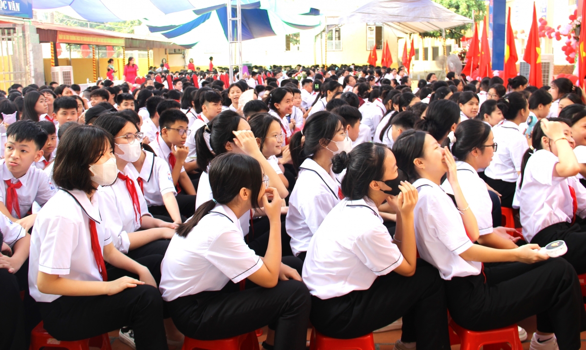 Trường THCS Thị trấn Núi Đối (Hải Phòng): Tưng bừng ngày hội khai trường, đón năm học mới