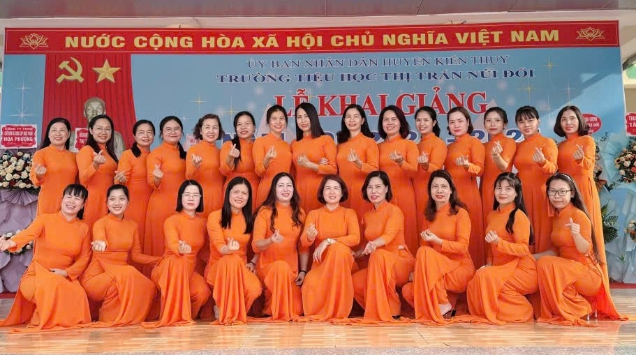 Hải Phòng: Hàng trăm nghìn học sinh hân hoan trong ngày tựu trường