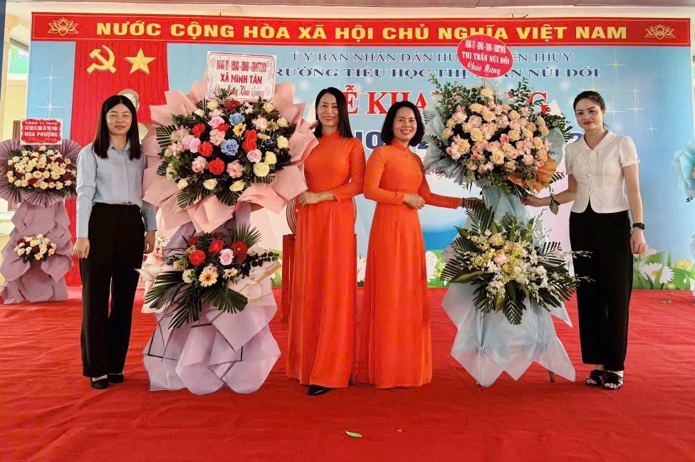 Hải Phòng: Hàng trăm nghìn học sinh hân hoan trong ngày tựu trường