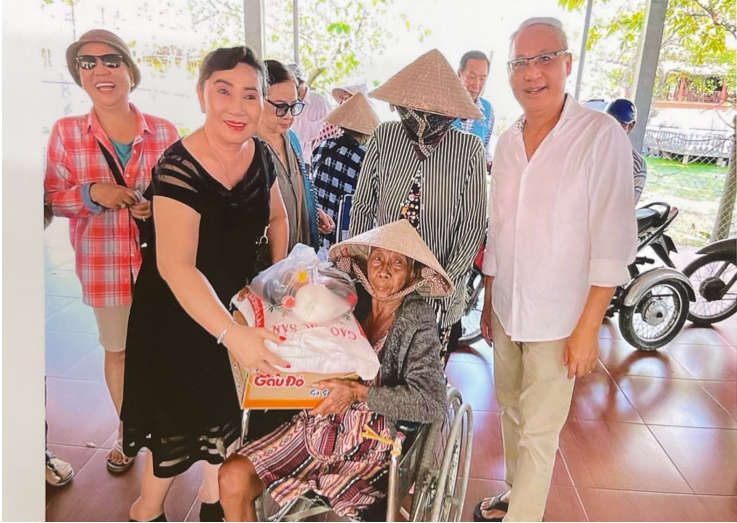 Người phụ nữ đảm đang, giàu lòng nhân ái