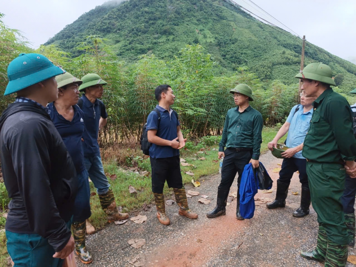 Khẩn trương khắc phục thiệt hại nặng nề do mưa lũ