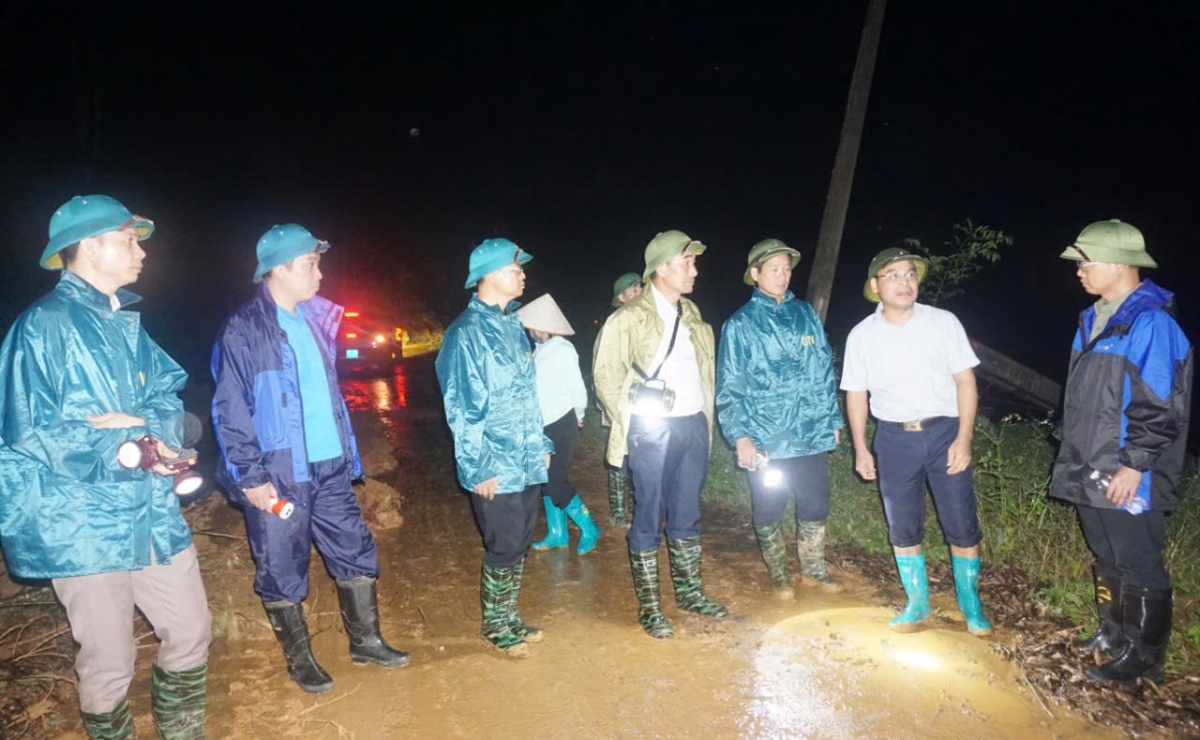 Khẩn trương khắc phục thiệt hại nặng nề do mưa lũ