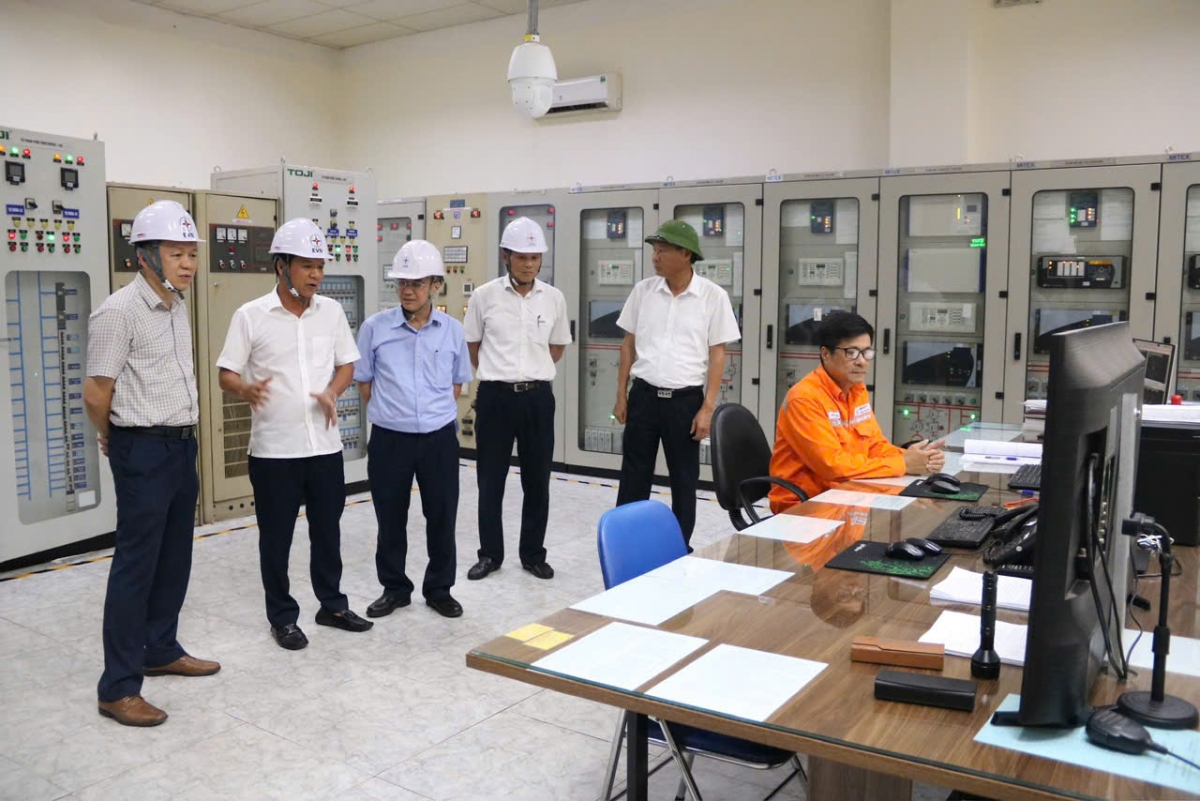 Tổng Công ty Điện lực miền Bắc sẵn sàng các phương án phòng chống bão số 3