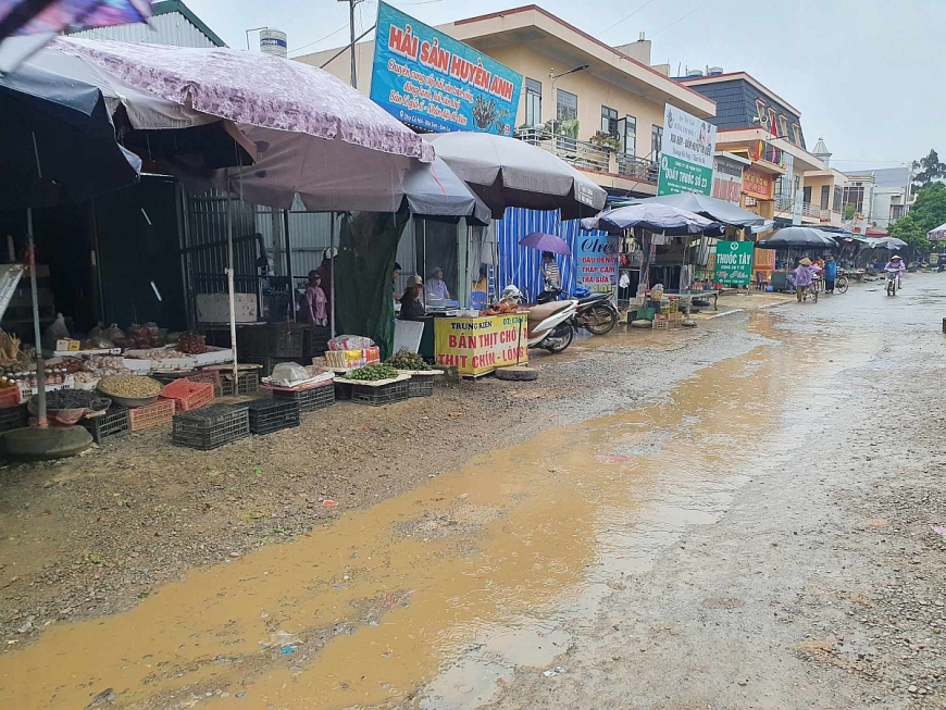 Người dân mong chờ sự việc sớm được giải quyết dứt điểm