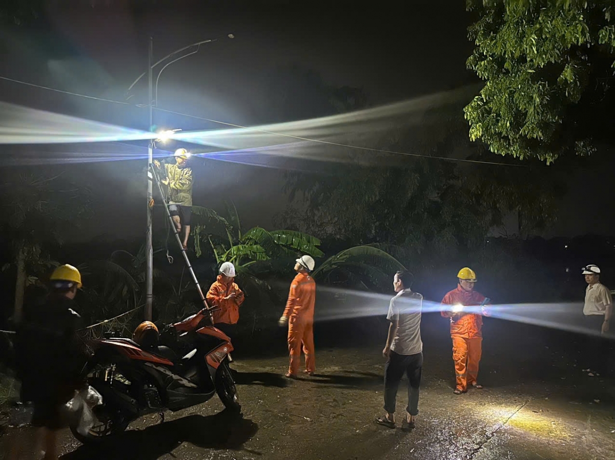 Tổng Công ty Điện lực miền Bắc thông tin công tác khắc phục hậu quả do cơn bão số 3