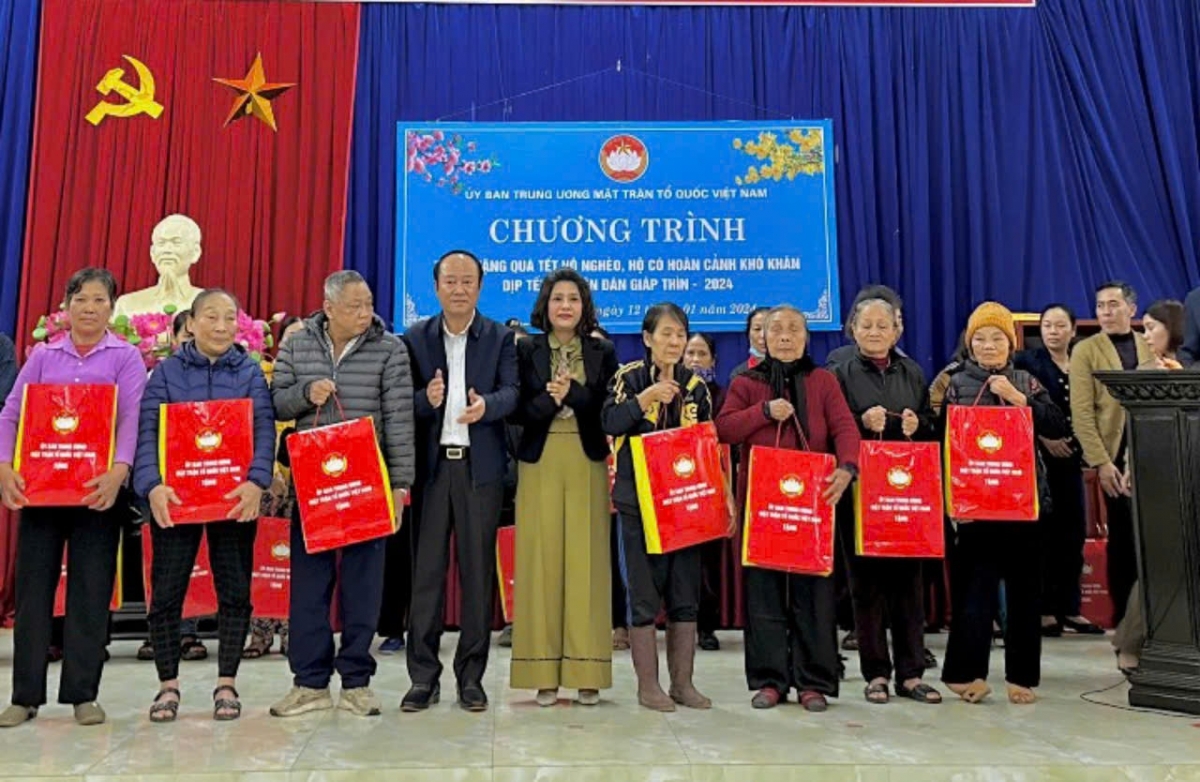 Có trên 16.920 NCT được cấp thẻ bảo hiểm y tế miễn phí