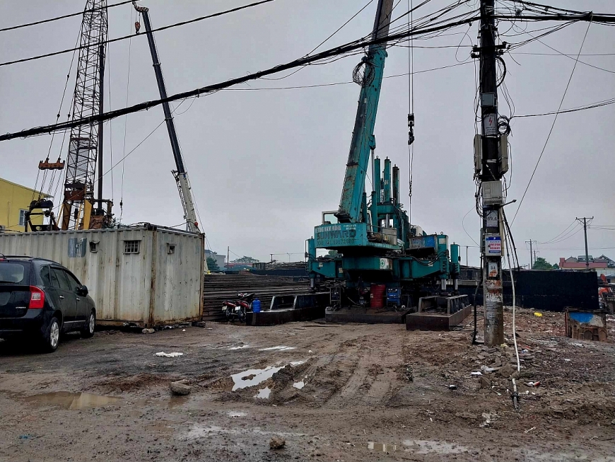 Khu đất gia đình bà Nhu sử dụng hợp pháp bị thu hồi, đang thi công cầu vượt sông Vân