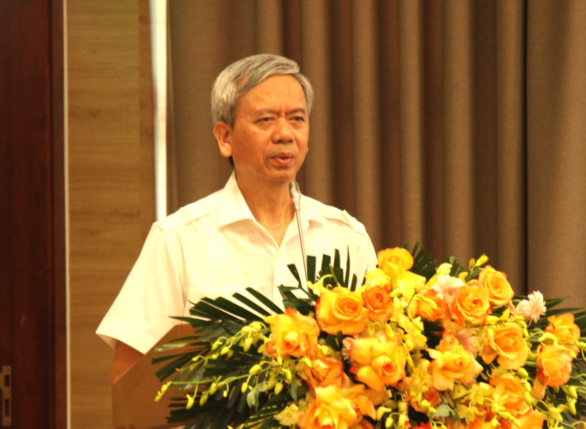 TS Phan Văn Hùng, Phó Chủ tịch Hội NCT Việt Nam phát biểu tại Hội nghị