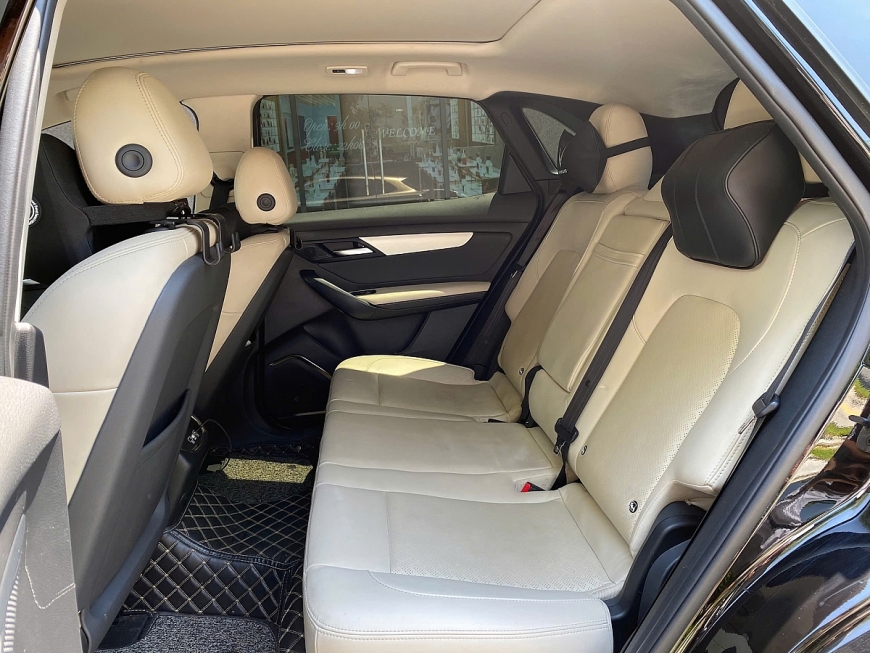 Hạ tầng trạm sạc tiện lợi mang lại sự an tâm cho anh Việt trên mọi cung đường.