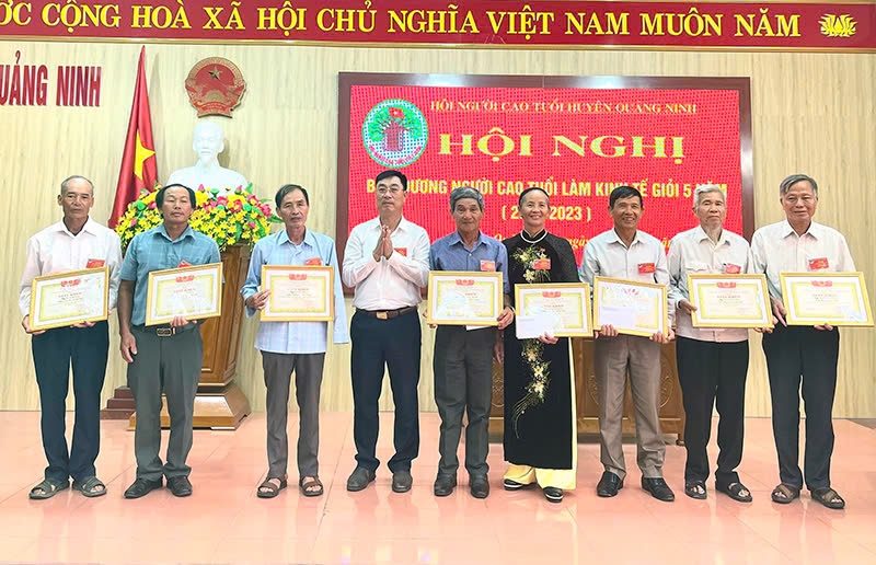 Nhiều hoạt động thiết thực chăm lo hội viên người cao tuổi