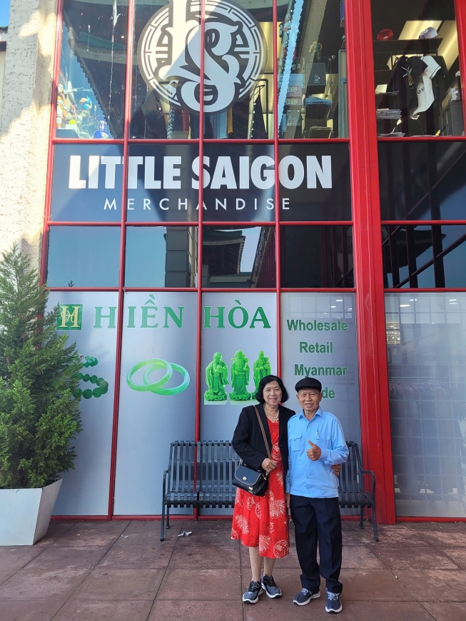 Hành trình Tour khám phá xứ Cờ hoa