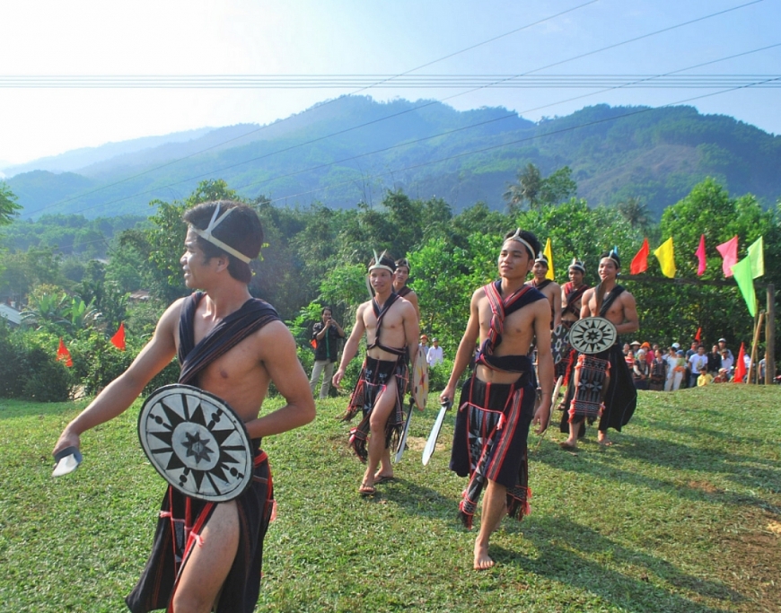 Lễ hội Tatrai của người Cơ Tu