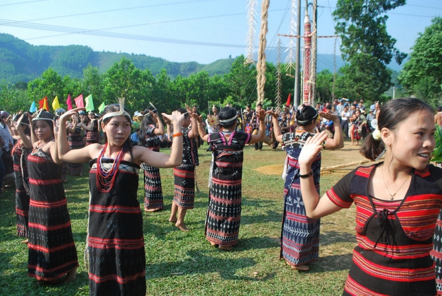Lễ hội Tatrai của người Cơ Tu