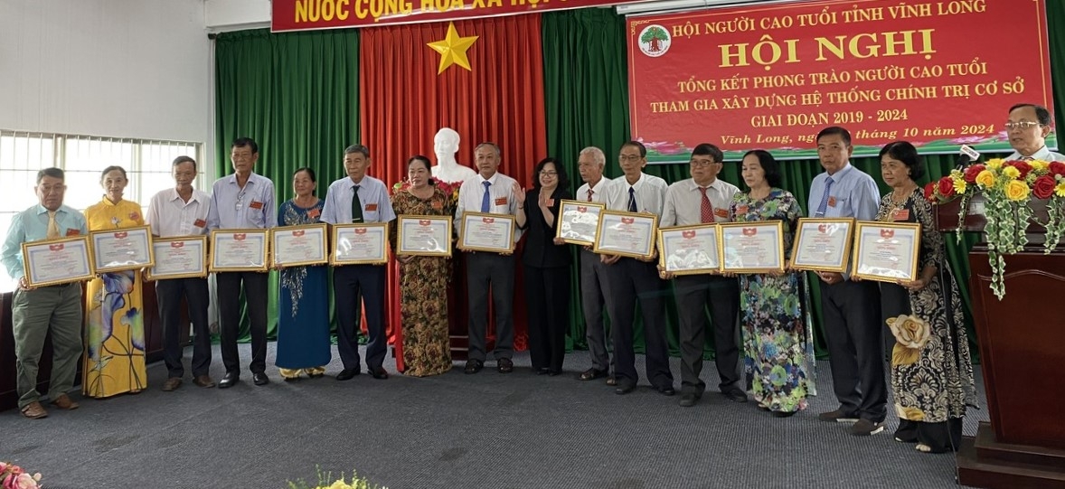 Vĩnh Long: Người cao tuổi góp phần xây dựng hệ thống chính trị ở cơ sở