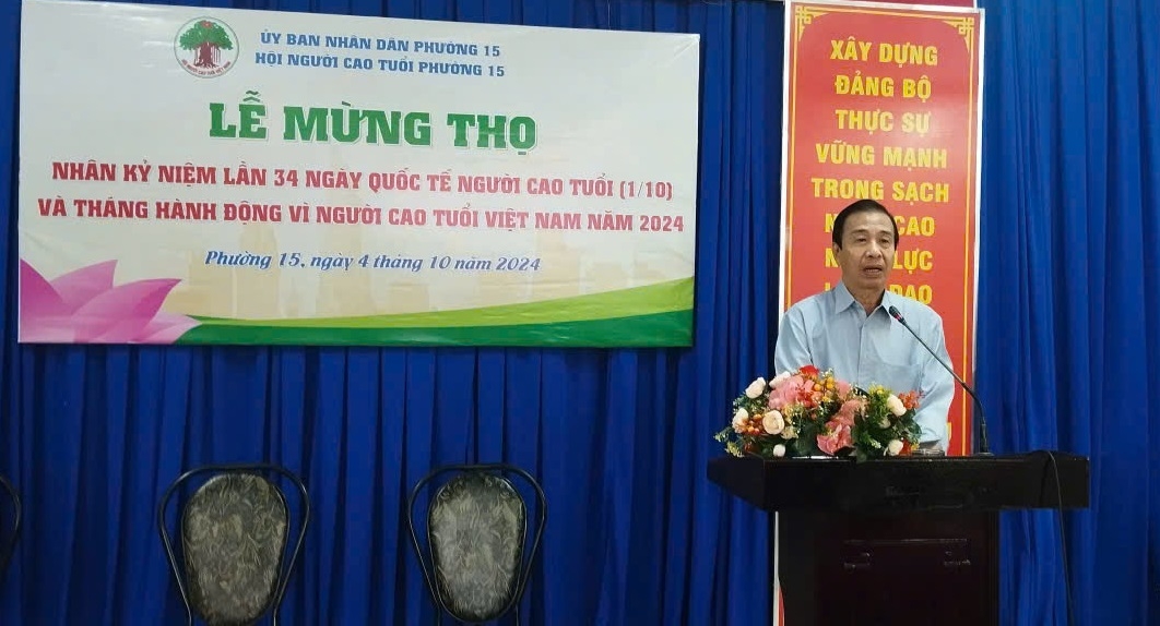 Chúc thọ mừng thọ thể hiện đạo lý “uống nước nhớ nguồn” của dân tộc Việt Nam