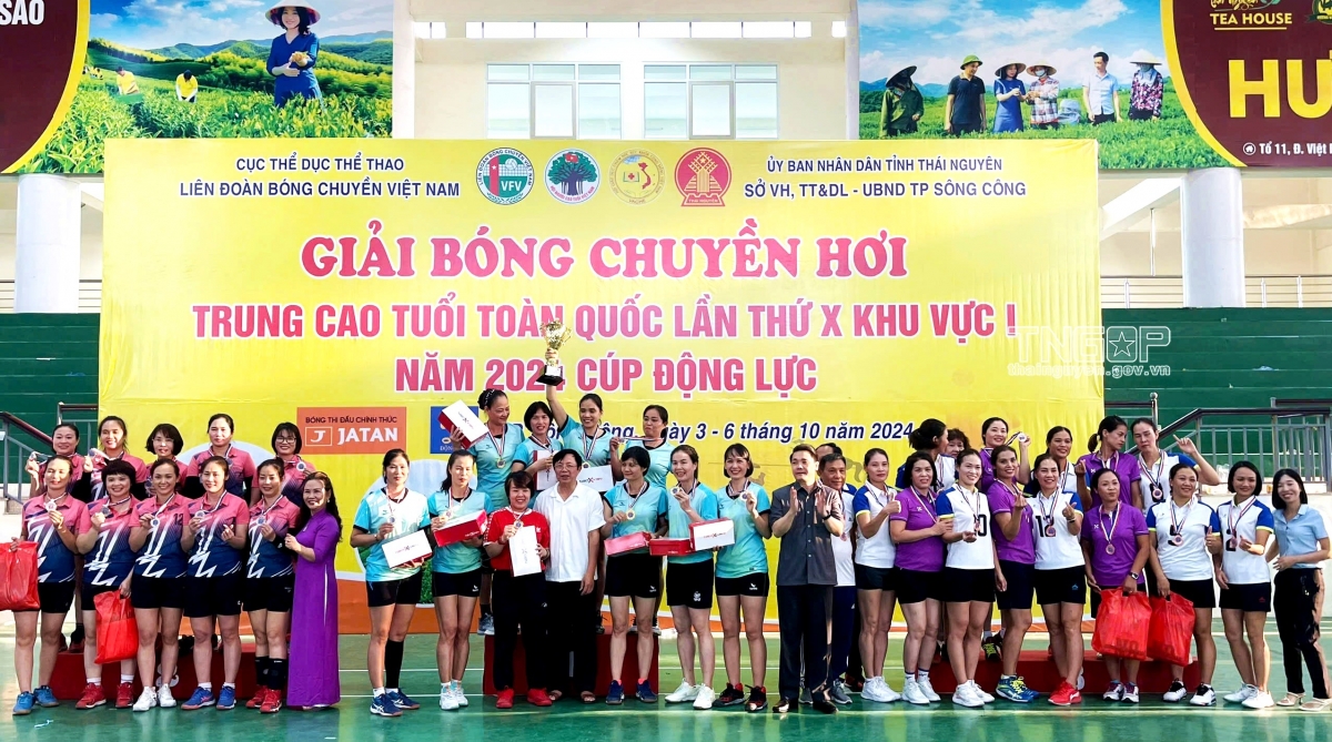 Sân chơi lành mạnh, duy trì sức khỏe dẻo dai cho người cao tuổi