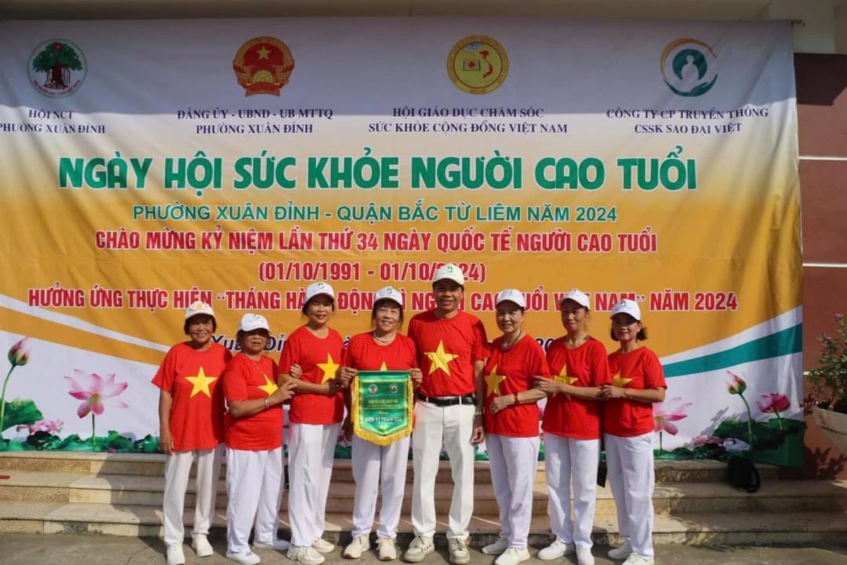 “Chung tay chăm sóc sức khỏe và hạnh phúc của người cao tuổi”