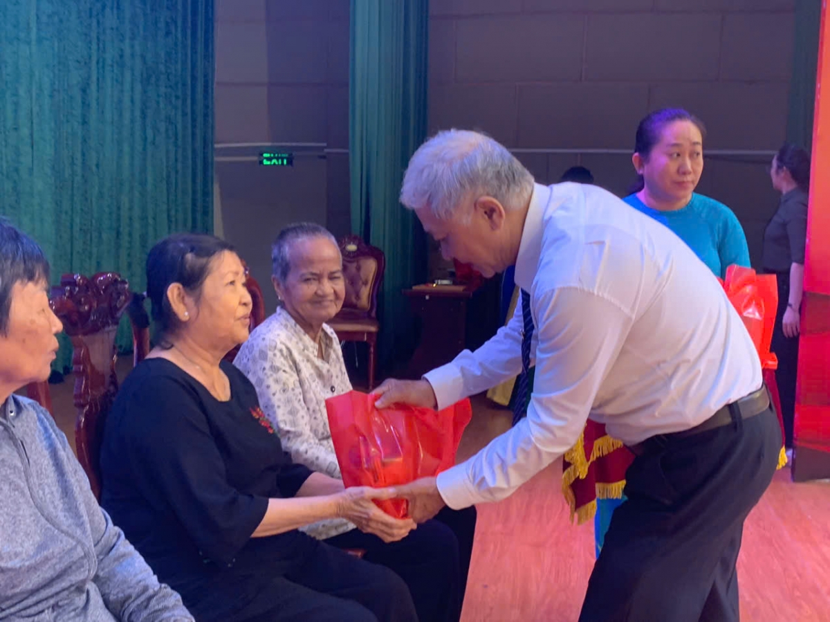 Người cao tuổi được phát huy vai trò và thụ hưởng chính sách an sinh tốt nhất