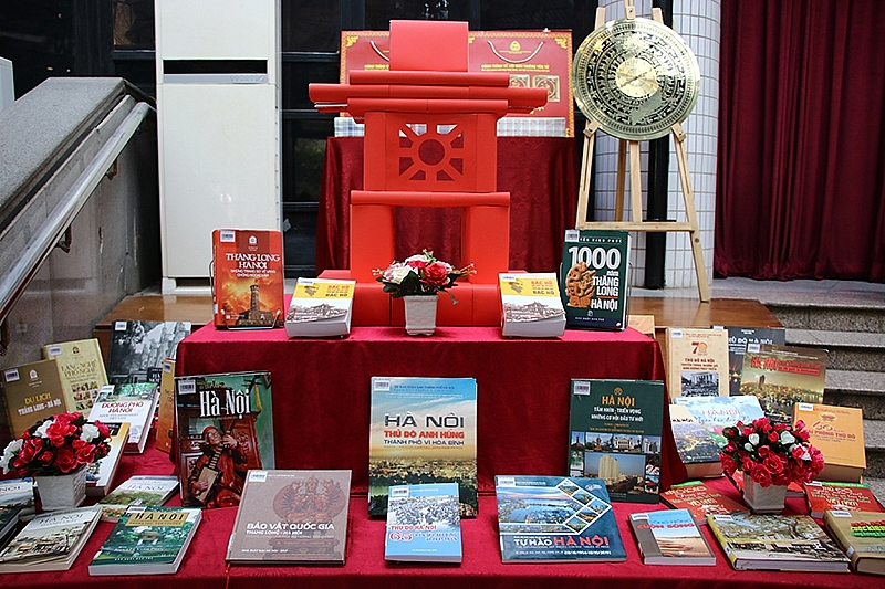 Phát huy giá trị văn hiến Thăng Long - Hà Nội qua triển lãm sách 70 năm giải phóng Thủ đô