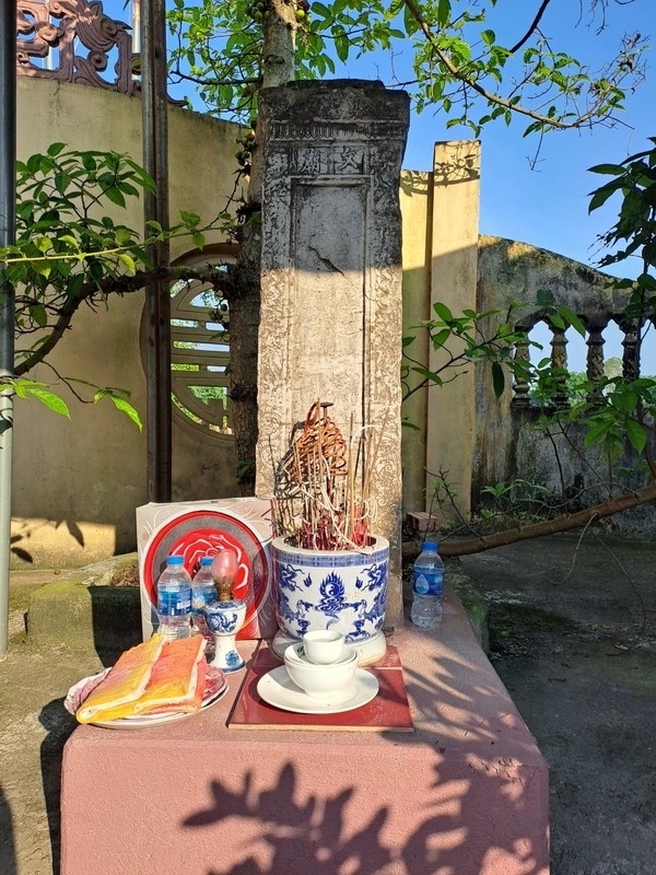 Bí ẩn lời nguyền đá nổi khiến cả làng không ai nên người ở Hải Phòng