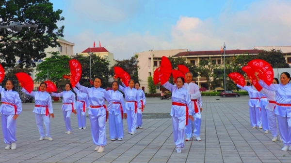 Hội NCT TP Điện Biên Phủ, tỉnh Điện Biên:  Giao lưu đồng diễn Thể dục dưỡng sinh năm 2024