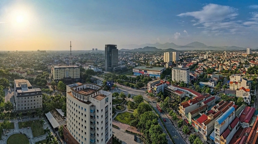 TP Vĩnh Yên đẩy mạnh quy hoạch, phát triển các khu đô thị, nhà ở đồng bộ về hạ tầng kĩ thuật, tạo điểm nhấn phát triển đô thị của tỉnh.	ảnh Nguyễn Lượng           