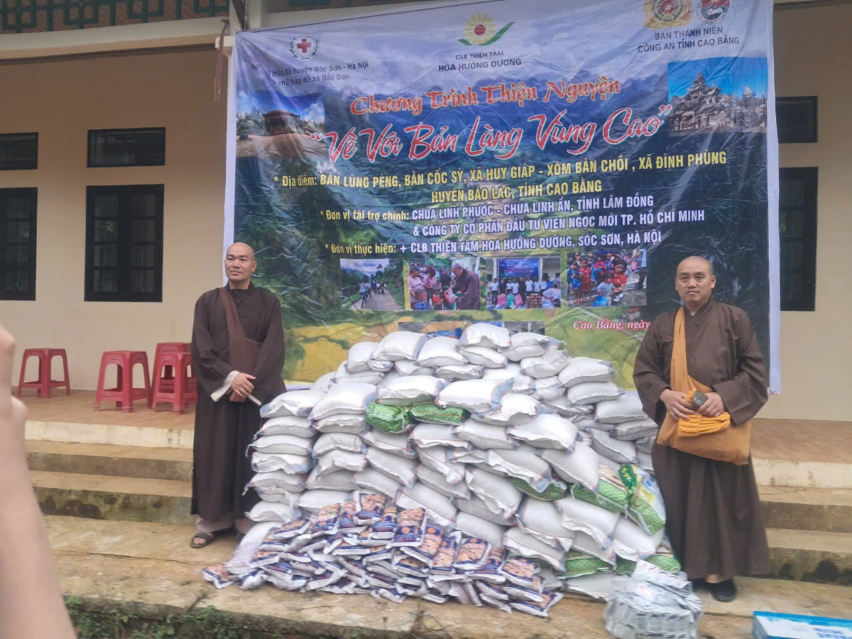 Tổ chức “Chương trình từ thiện về với vùng cao
