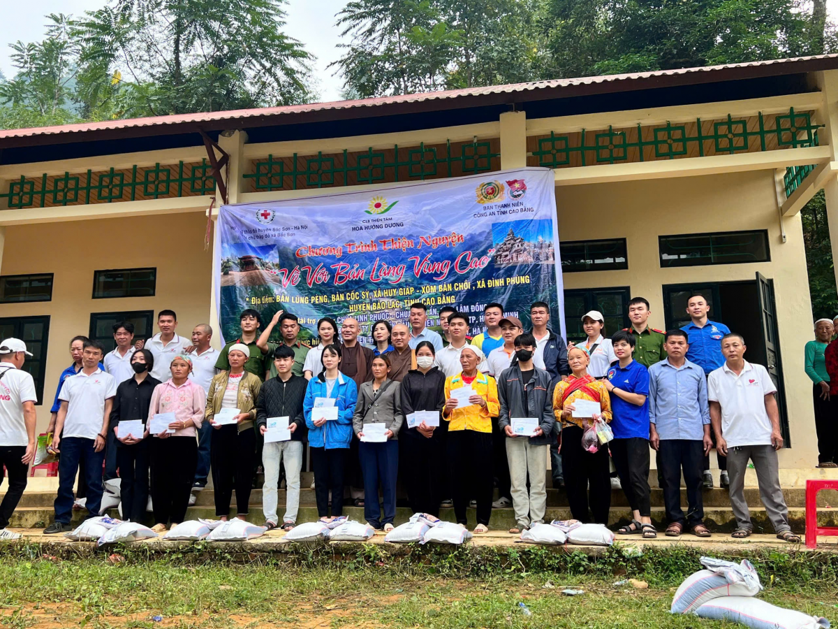 Tổ chức “Chương trình từ thiện về với vùng cao