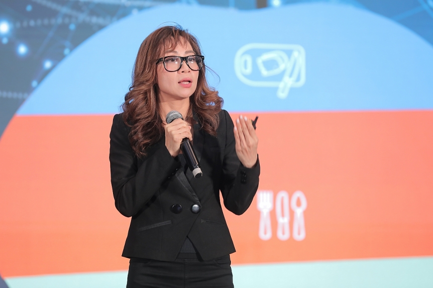 PGS.TS. Nguyễn Phương Mai, chuyên gia về khoa học não bộ ứng dụng, trình bày trong hội thảo 