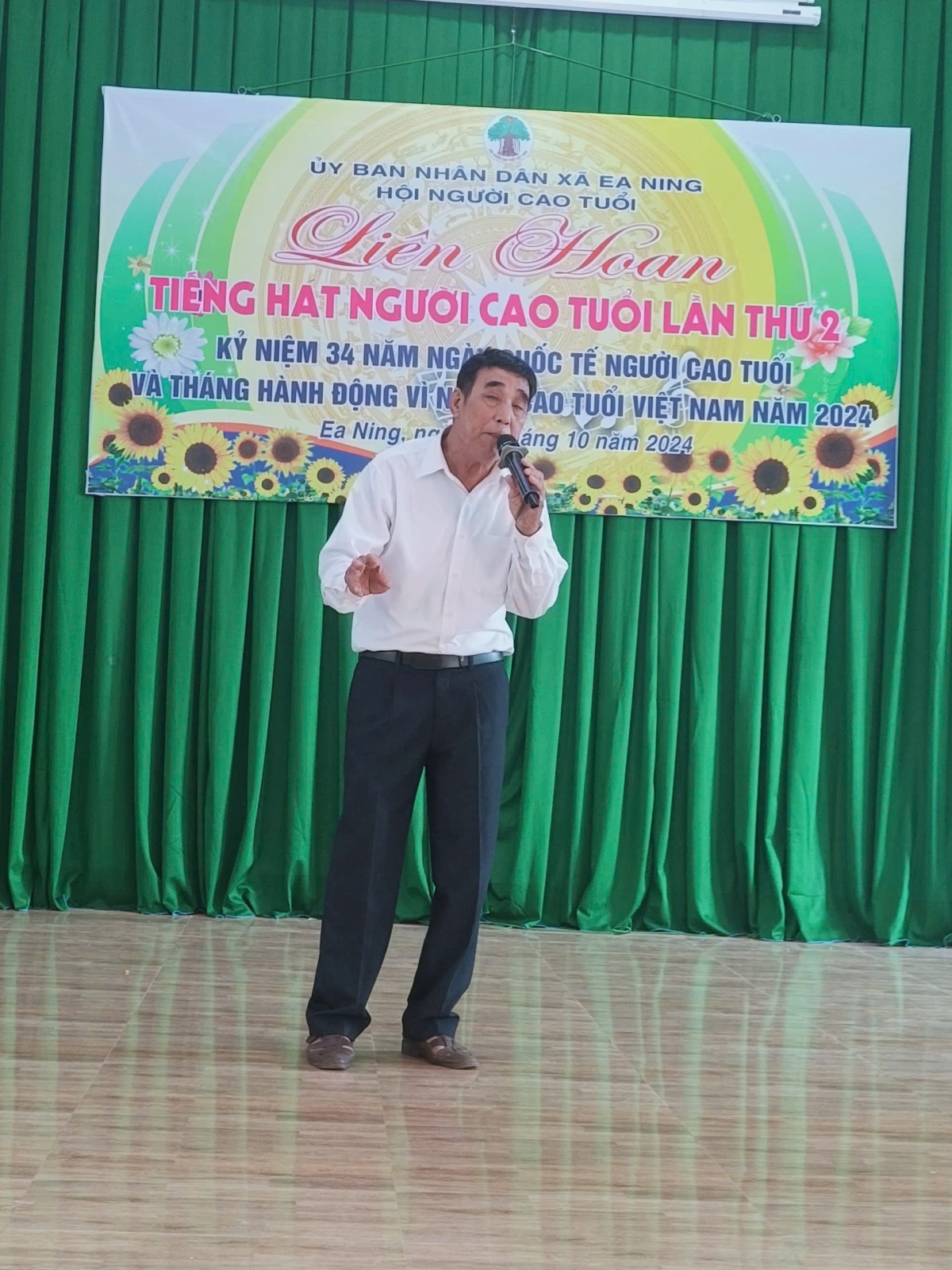 Cán bộ Hội nhiệt huyết, gương mẫu đi đầu trong các phong trào