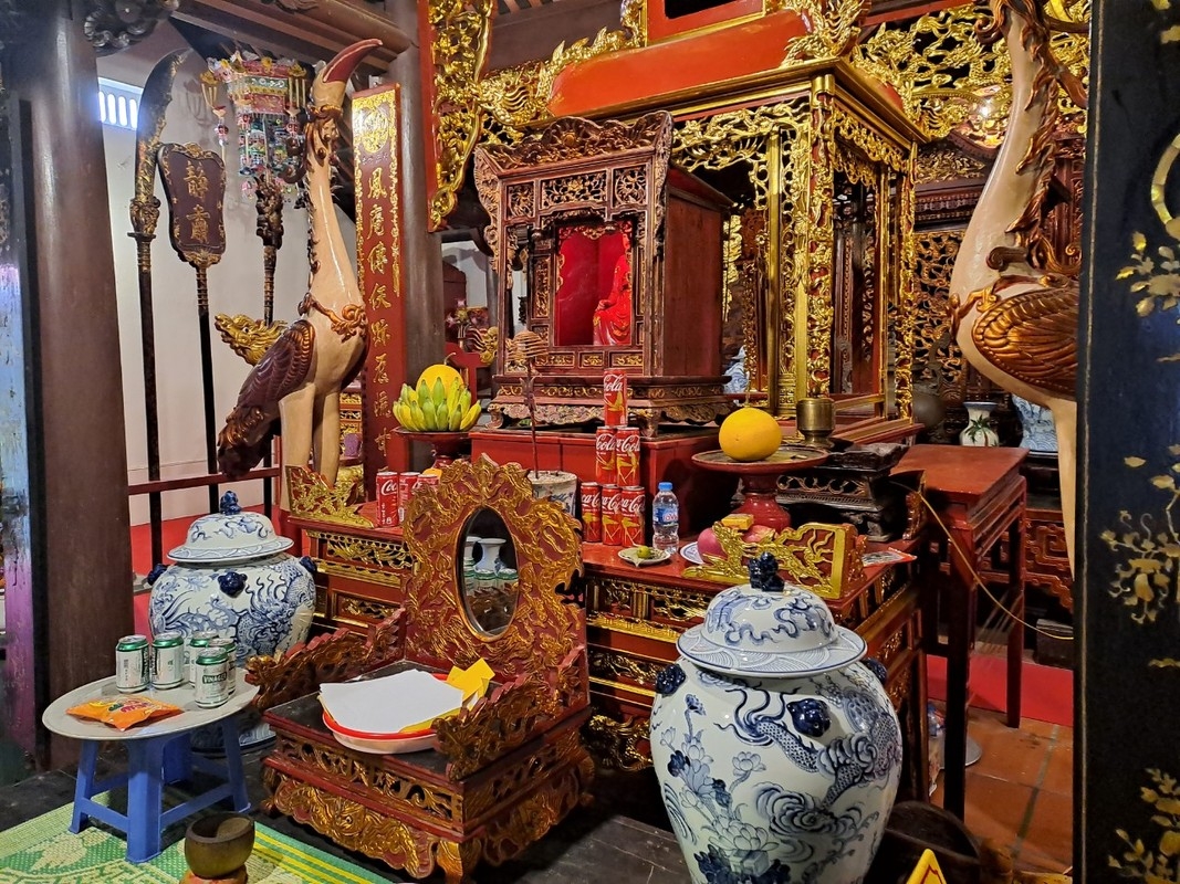 “Tận mục sở thị” ngôi đền linh thiêng có cây Gạo nhiều tuổi nhất Việt Nam