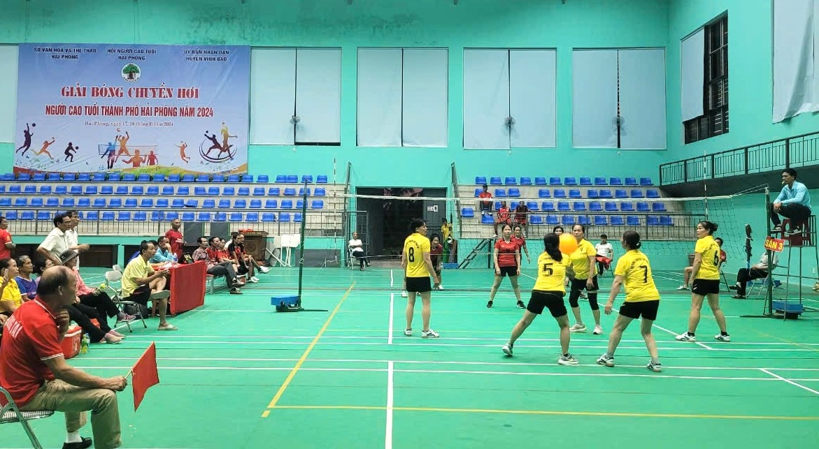 Các vận động viên thi đấu hết mình