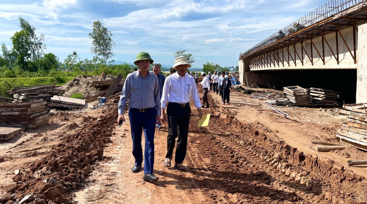 Tỉnh Bình Định thi đua hoàn thành các dự án giao thông trọng điểm