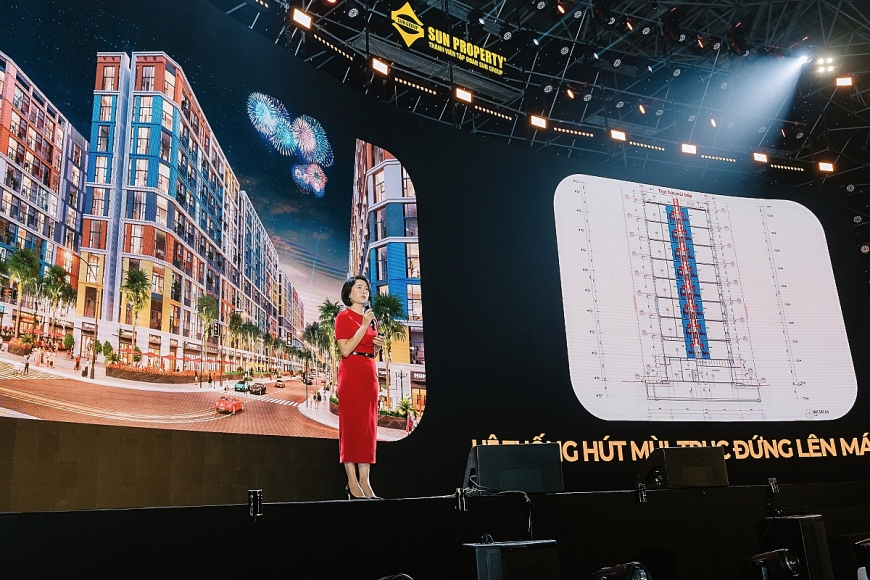 Đại diện Sun Property giới thiệu dòng căn hộ Art Residence