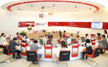 HDBank lãi hơn 12.600 tỷ đồng trong 9 tháng, chia cổ tức 20%