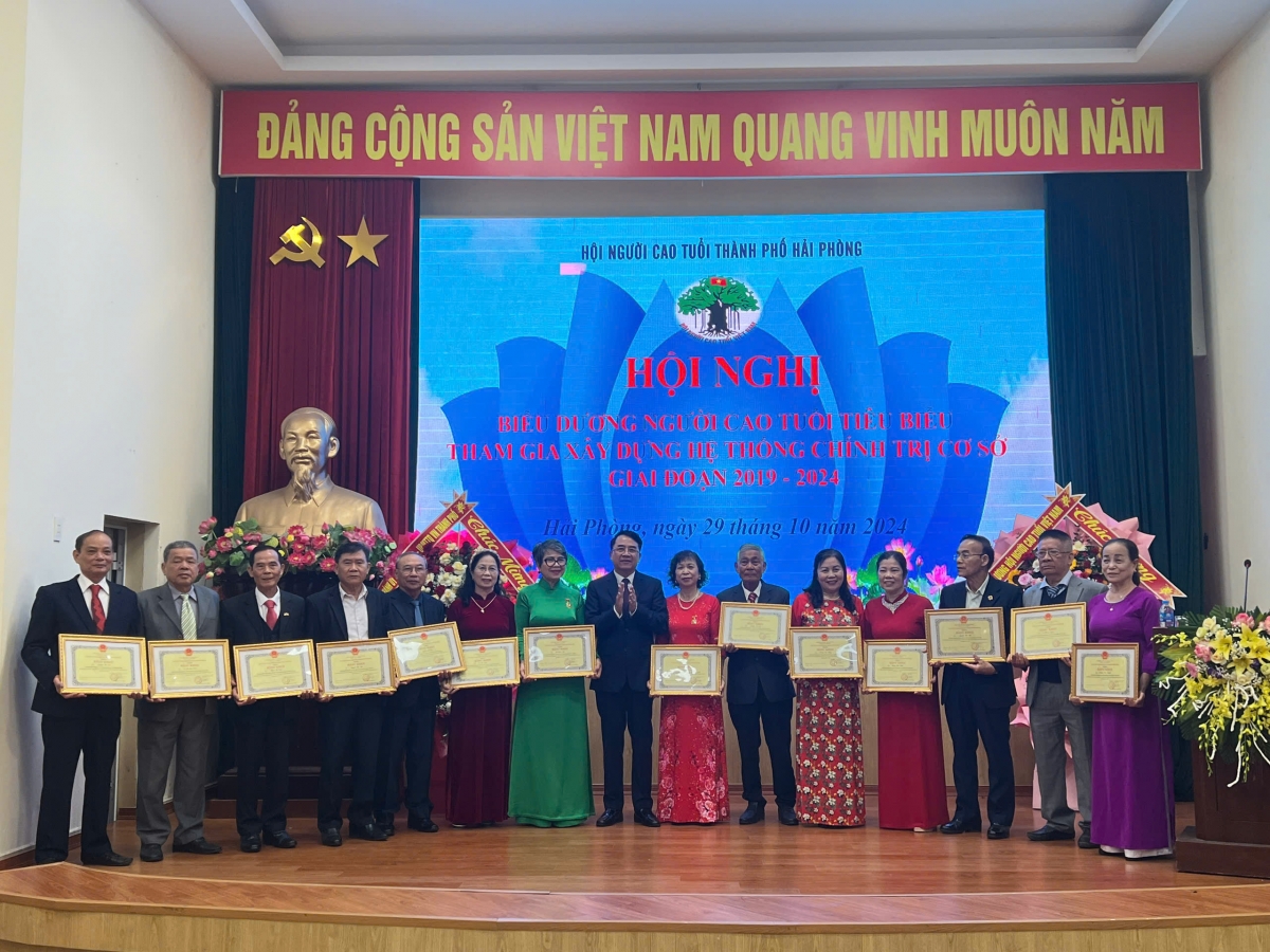 NCT đóng góp trí tuệ, kinh nghiệm tham gia xây dựng hệ thống chính trị cơ sở