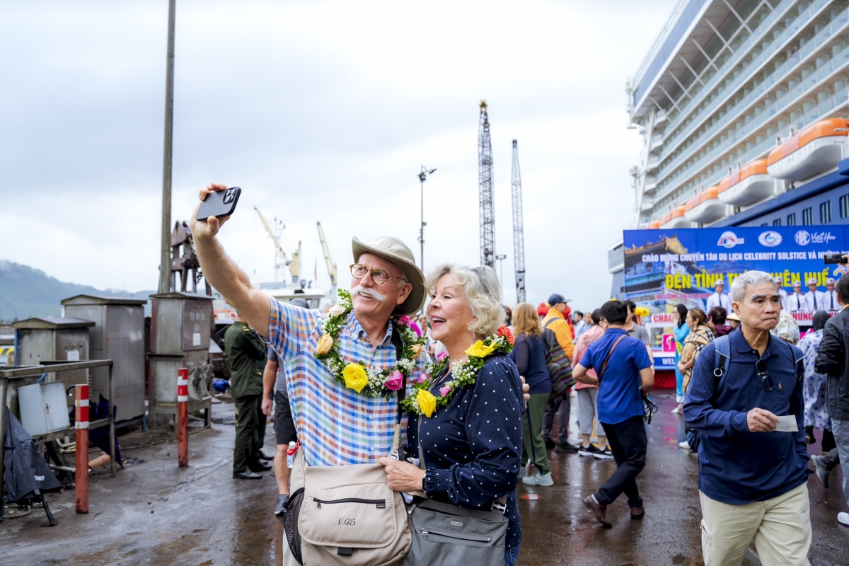 Lữ hành Saigontourist tiếp tục được công nhận Thương hiệu Quốc Gia liên tiếp lần thứ 9 năm 2024