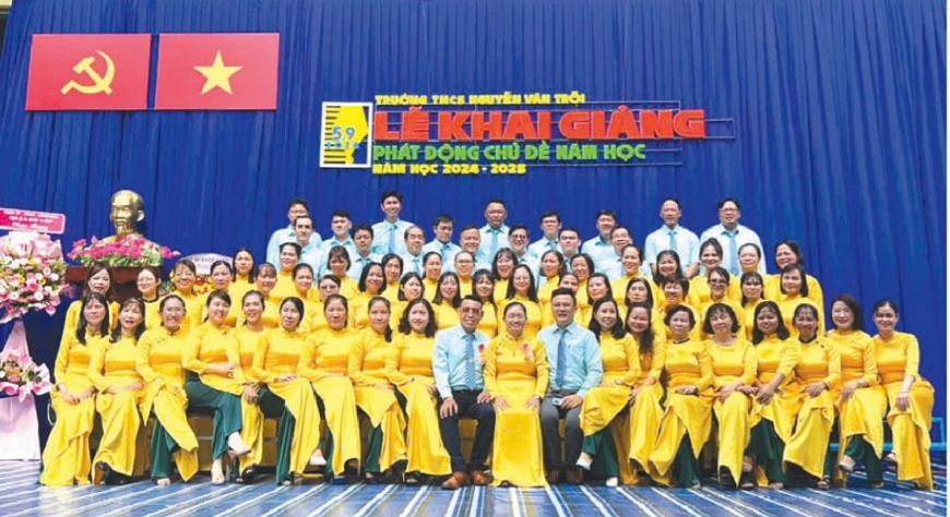 Dạy tốt, học tốt để xứng danh với người anh hùng mà trường mang tên