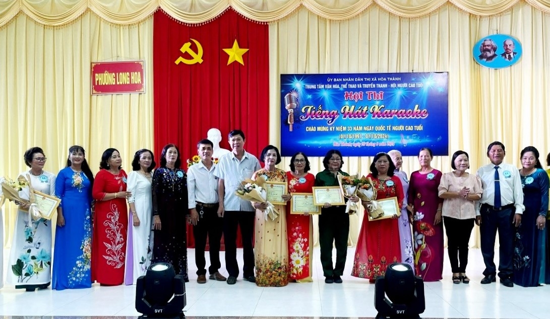 Hội thi Tiếng hát Karaoke NCT thị xã Hòa Thành năm 2024