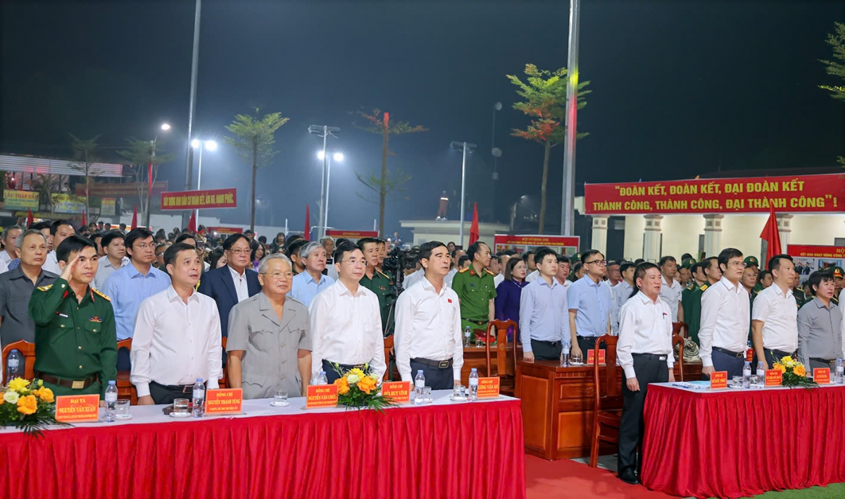 Vĩnh  Phúc: Phó Thủ tướng Hồ Đức Phớc dự Ngày hội Đại đoàn kết toàn dân tộc.