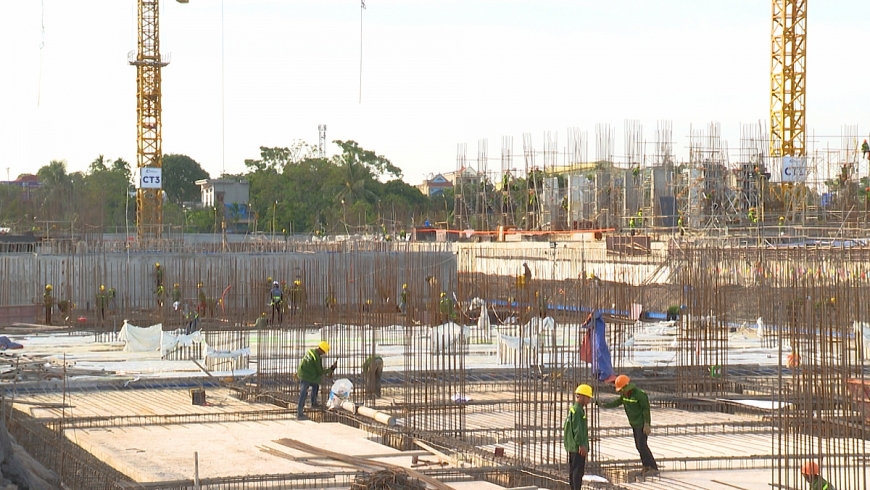 Công trường đại đô thị nghỉ dưỡng của Sun Group tại Hà Nam sôi động ngày đêm